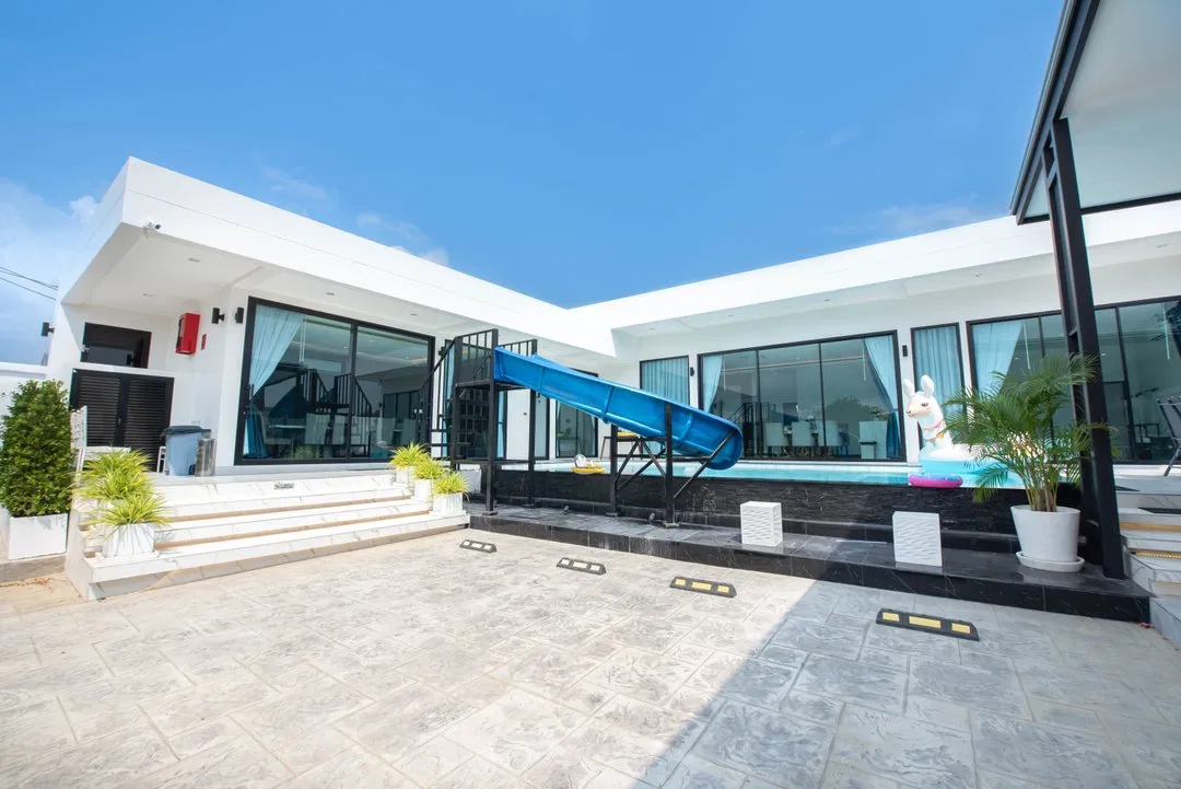 ที่จอดรถ PN CASA VILLA