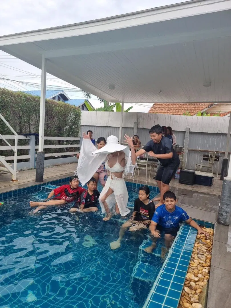 รูปจากลูกค้า ฟาร์มเฮ้า
