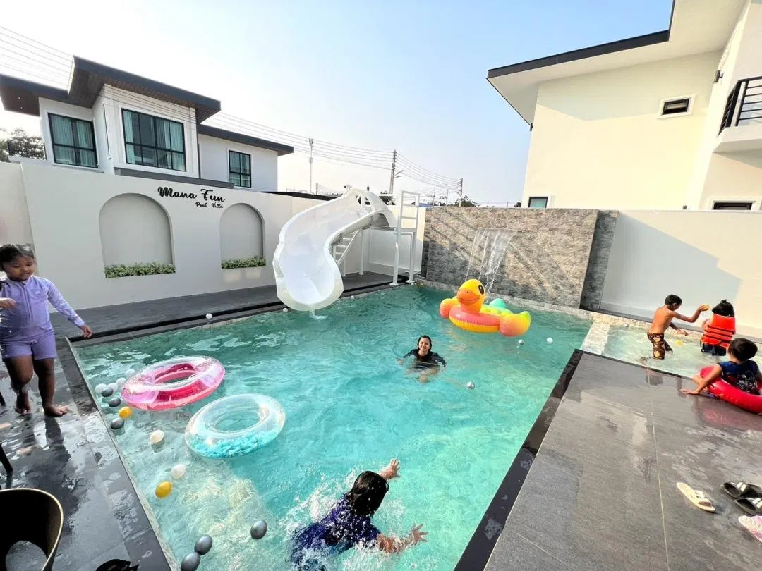 รูปจากลูกค้า Mana Fun Pool Villa