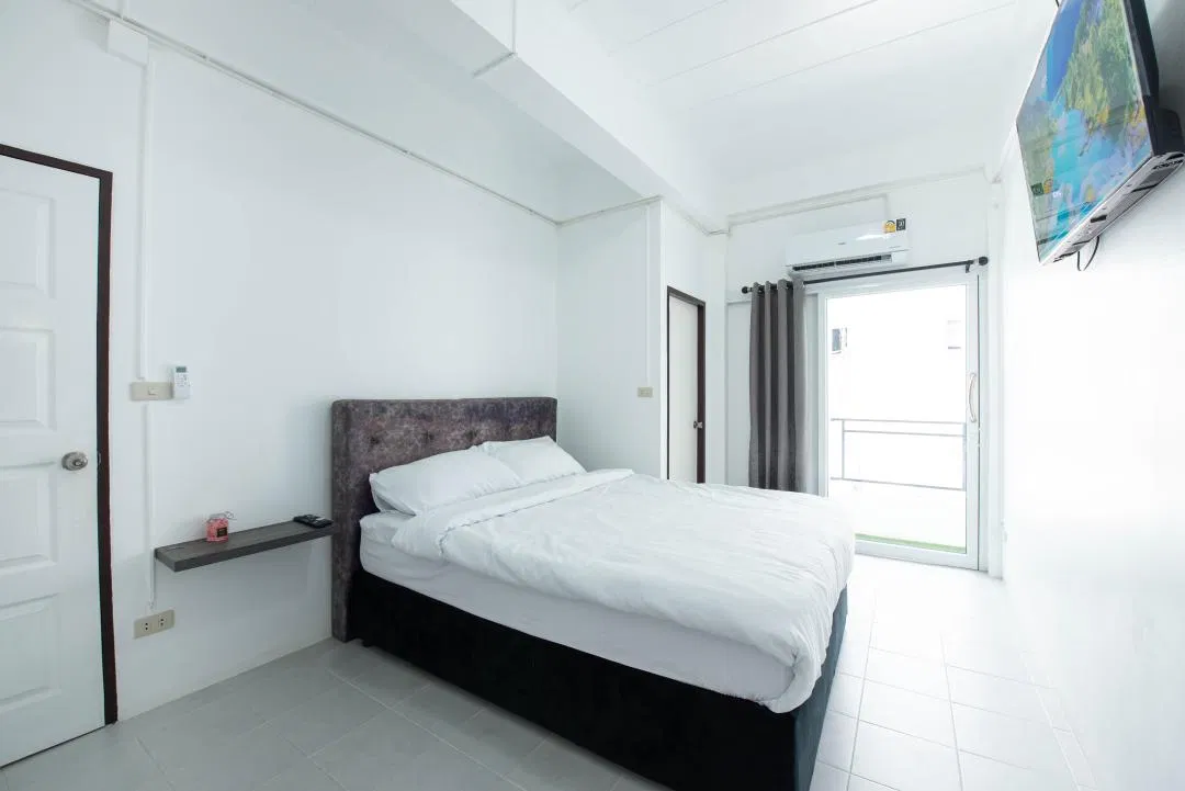 ห้องนอน PATTAYA BEACH POOL VILLA