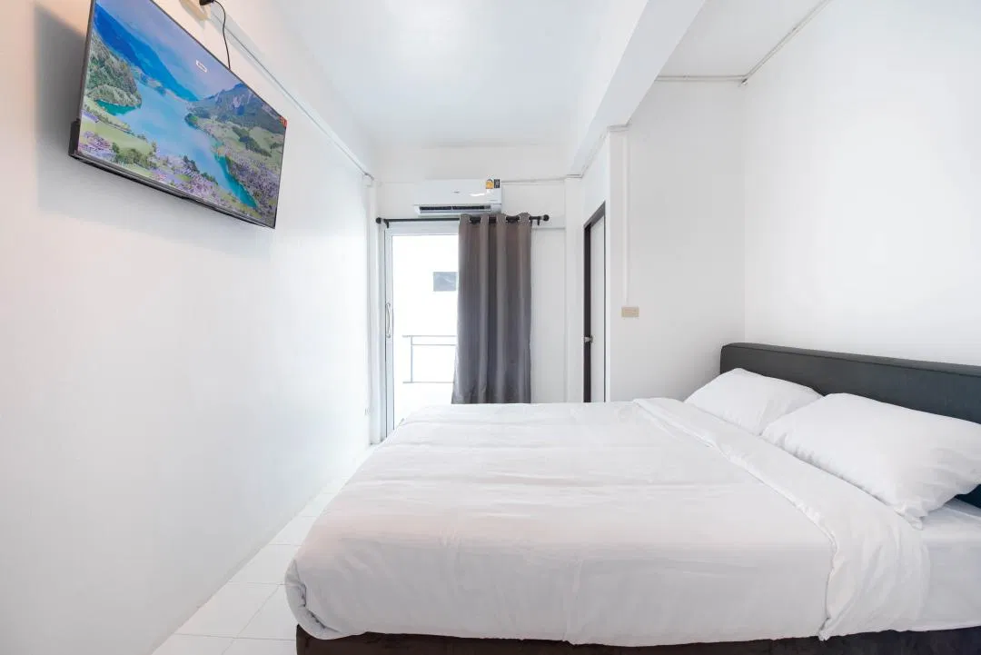 ห้องนอน PATTAYA BEACH POOL VILLA