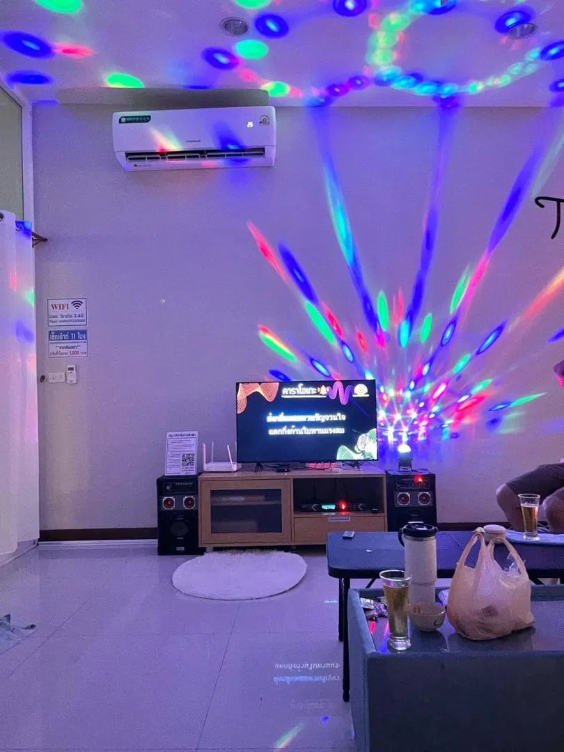 ภายใน Smile poolvilla by N