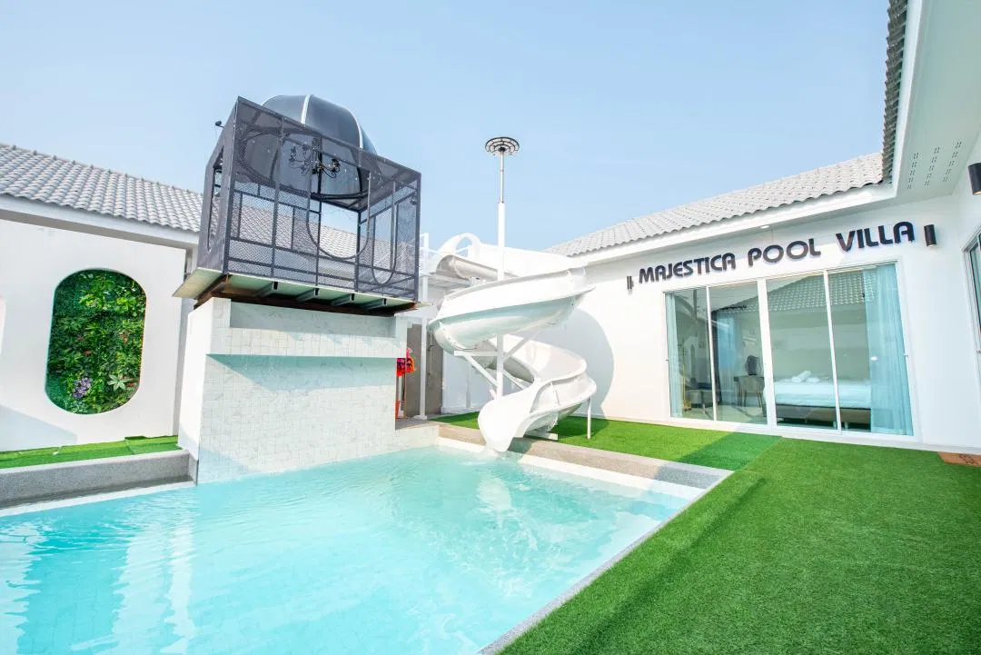 ภายนอก MAJESTICA POOL VILLA