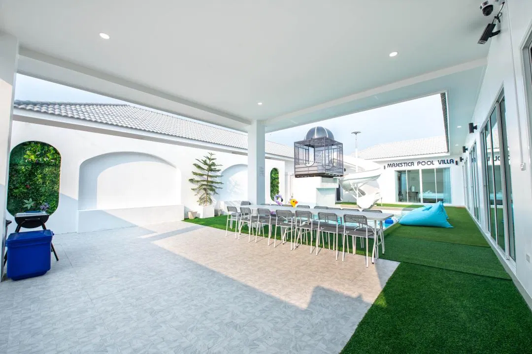 ภายนอก MAJESTICA POOL VILLA