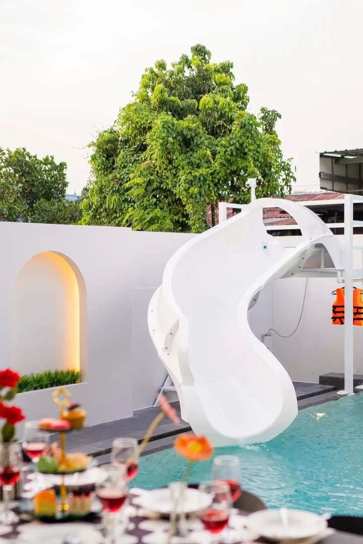ภายนอก Viva Fun Pool Villa