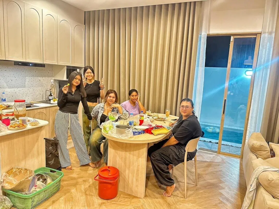 รูปจากลูกค้า Level TWO Pool villa ศรีราชา