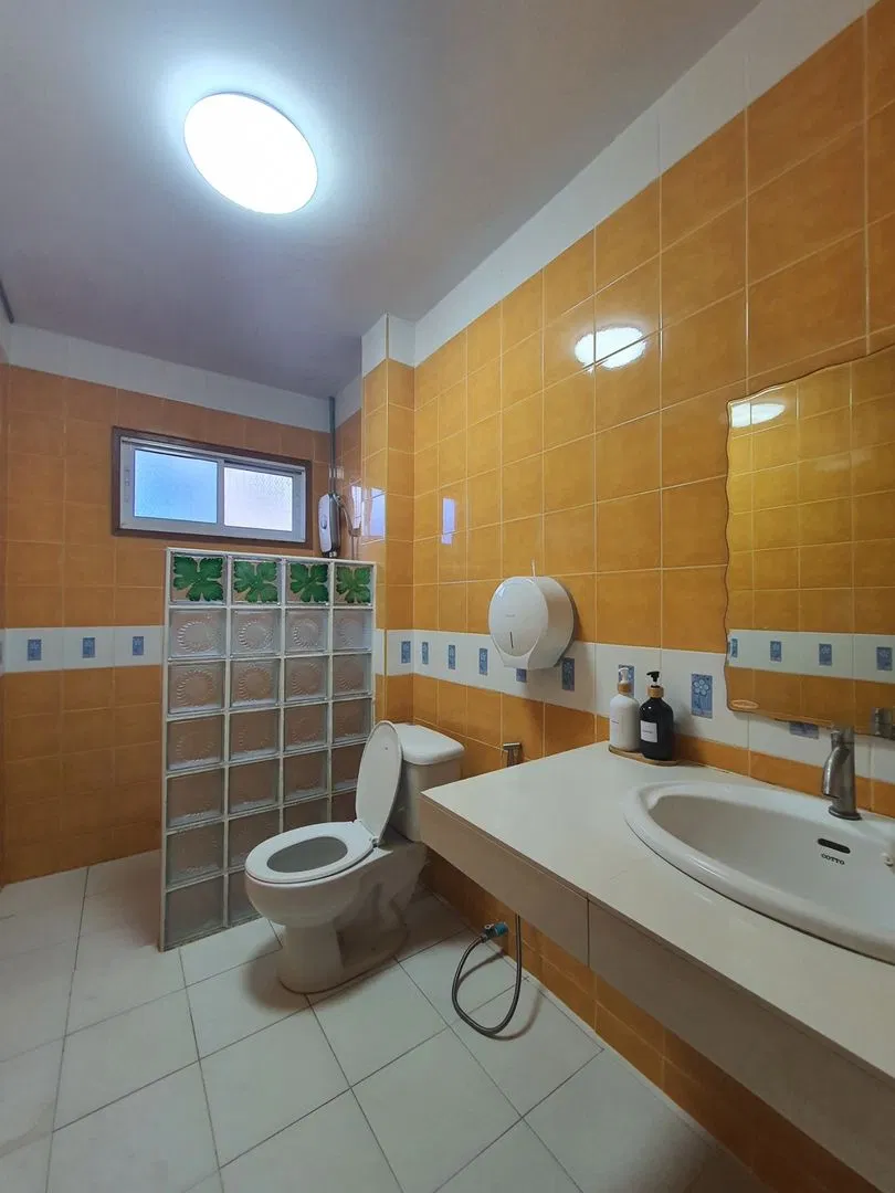 ห้องน้ำ Level TRI Villa Rayong