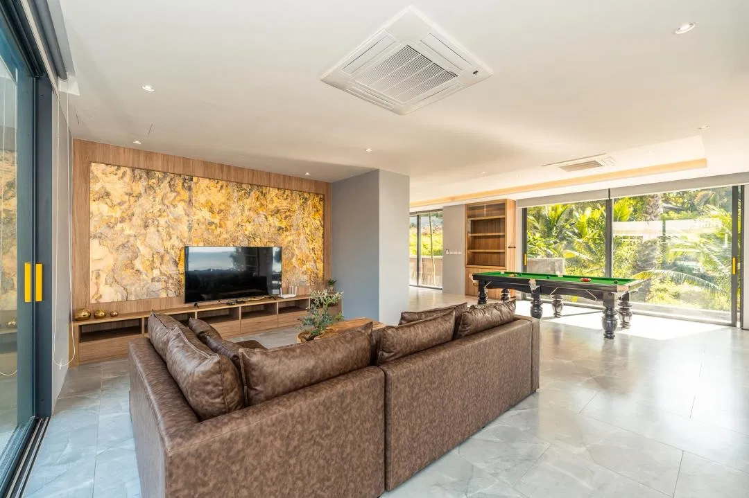 ภายใน Merbrisa Rayong poolvilla