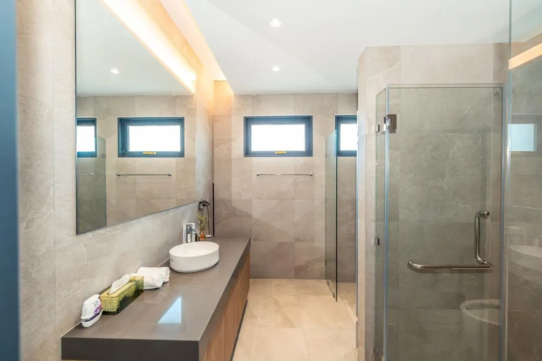 ห้องน้ำ Merbrisa Rayong poolvilla