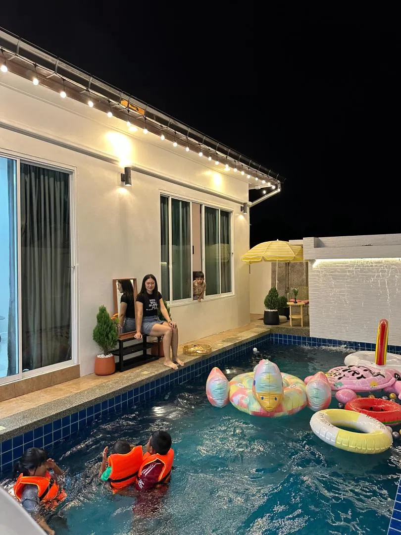 รูปจากลูกค้า Graph Poolvilla