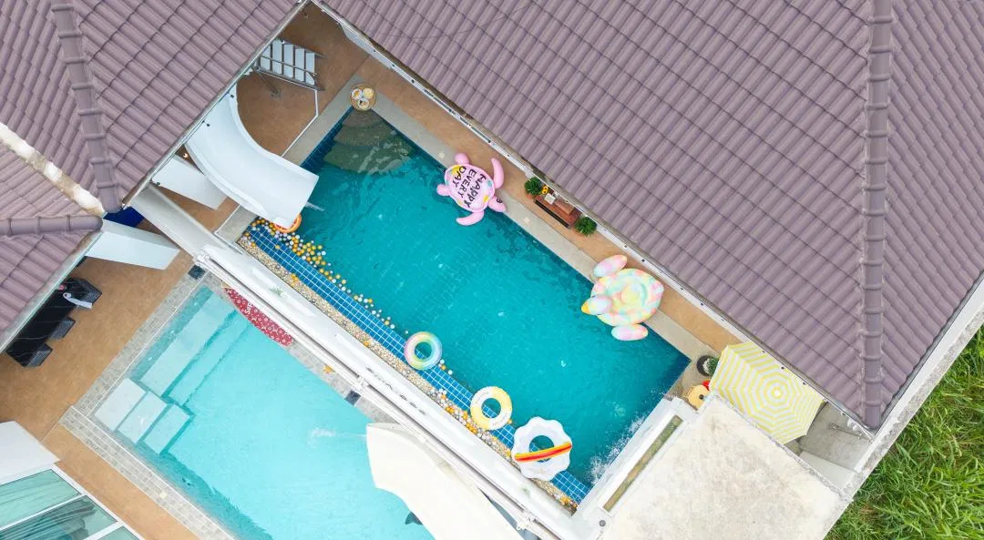 ภายนอก Graph Poolvilla