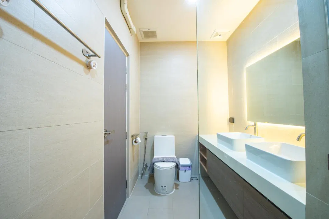 ห้องน้ำ Swiss Home Pool Villa