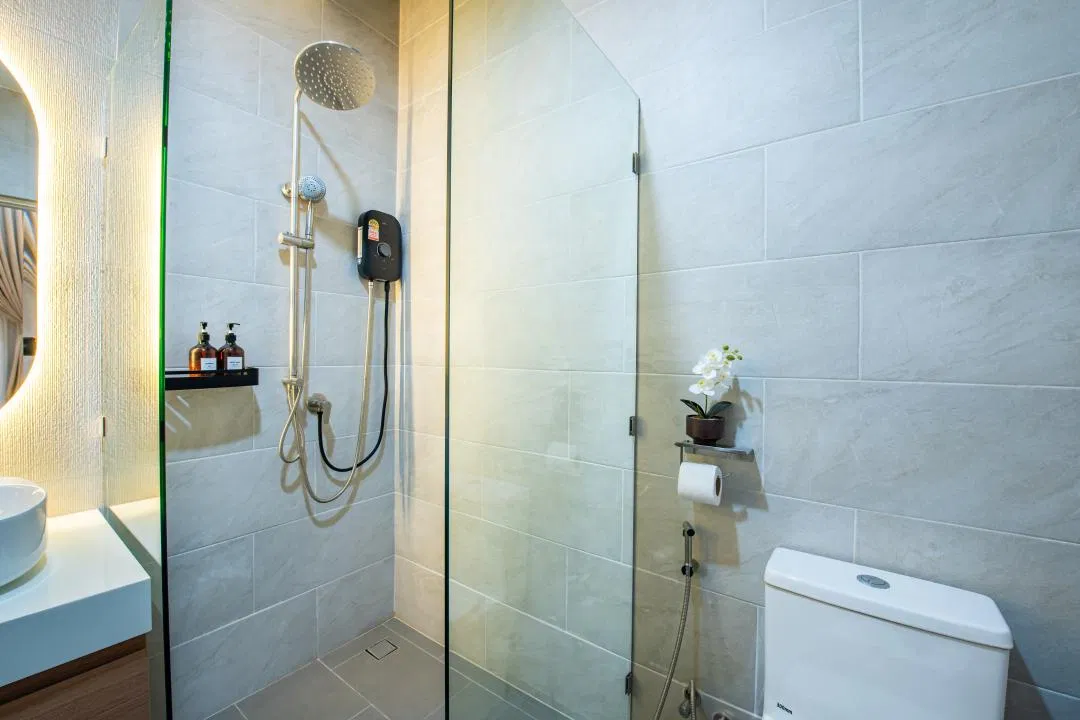 ห้องน้ำ Swiss Home Pool Villa