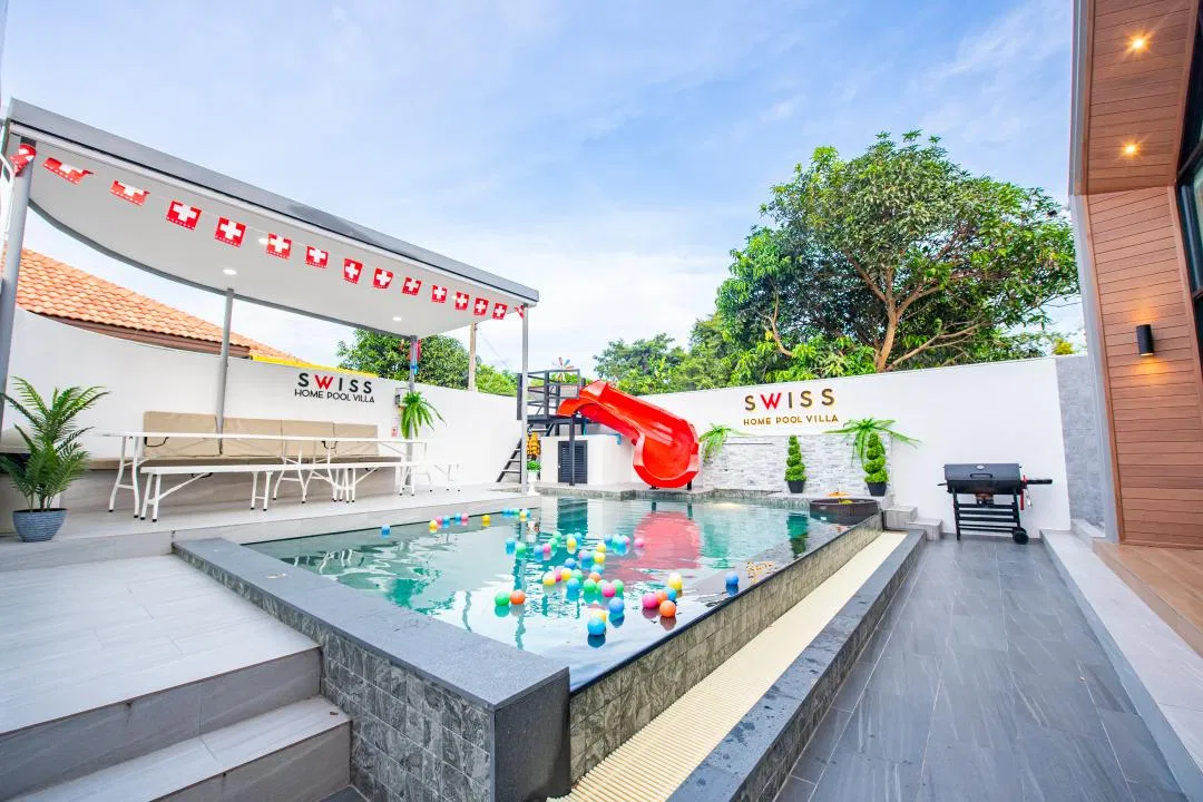ภายนอก Swiss Home Pool Villa