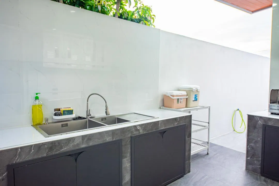 ครัว Swiss Home Pool Villa