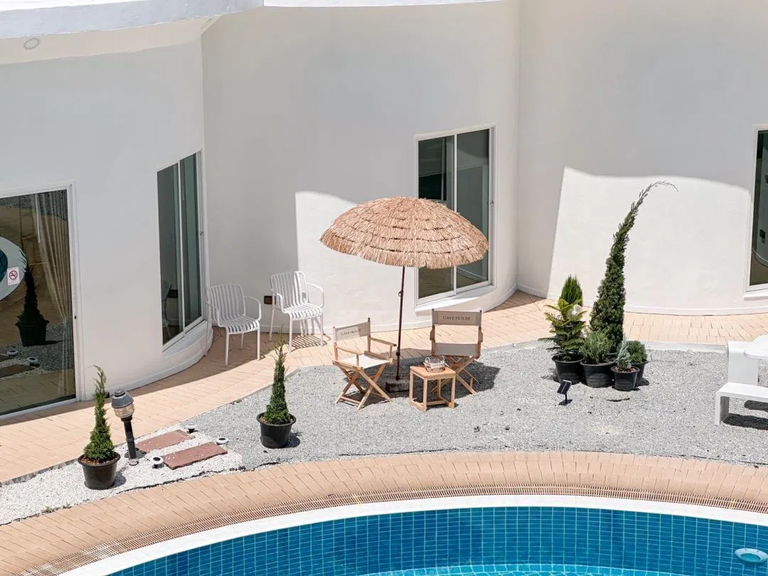 ภายนอก CAVE HOUSE POOLVILLA