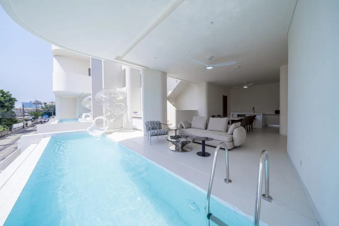ภายนอก Ceryn pool villa1