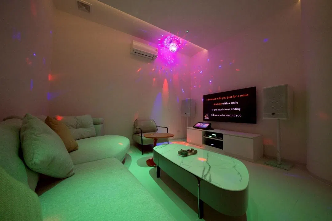 ภายใน Ceryn pool villa1