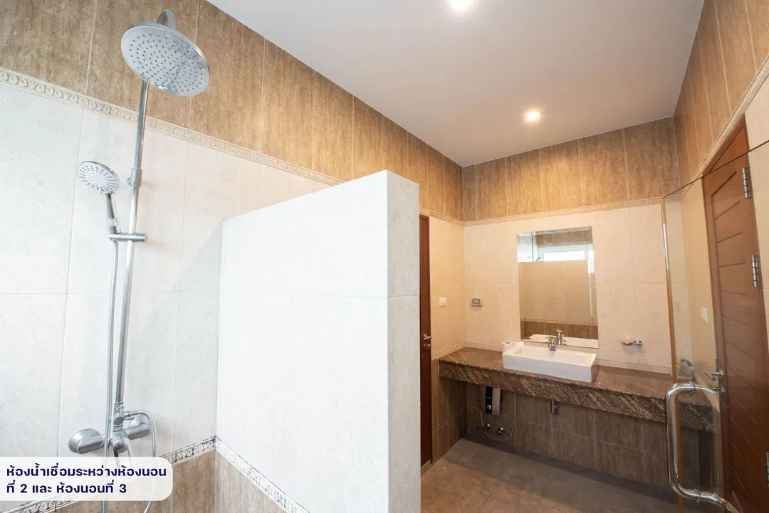 ห้องน้ำ Cozy Breeze Pool Villa