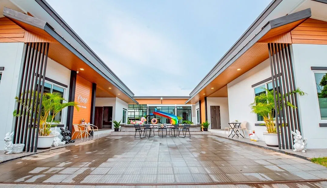 ภายนอก Crop House Poolvilla