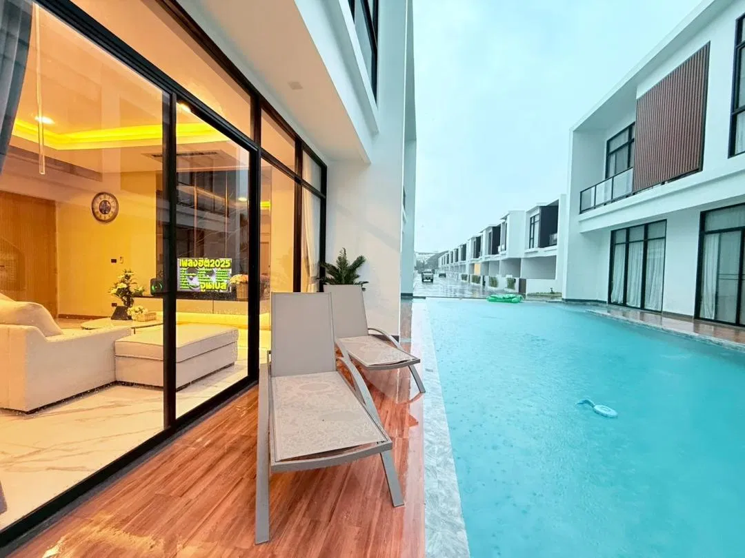 ภายนอก Chilla villa