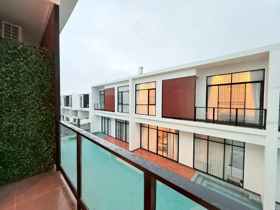 ภายนอก Chilla villa