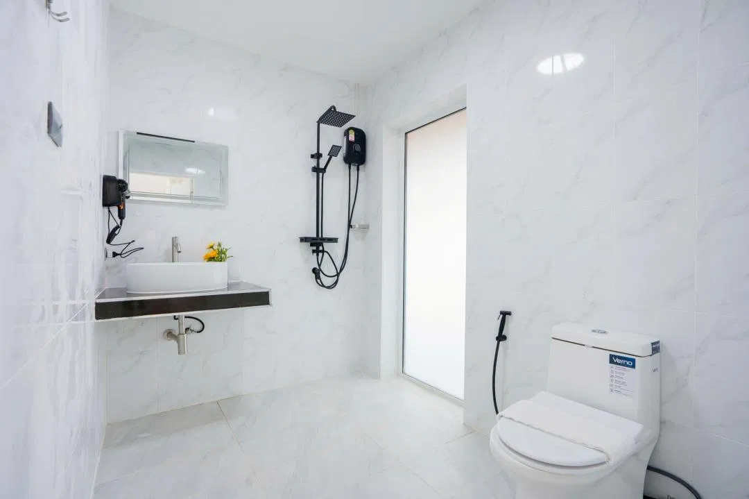 ห้องน้ำ Labaris poolvilla