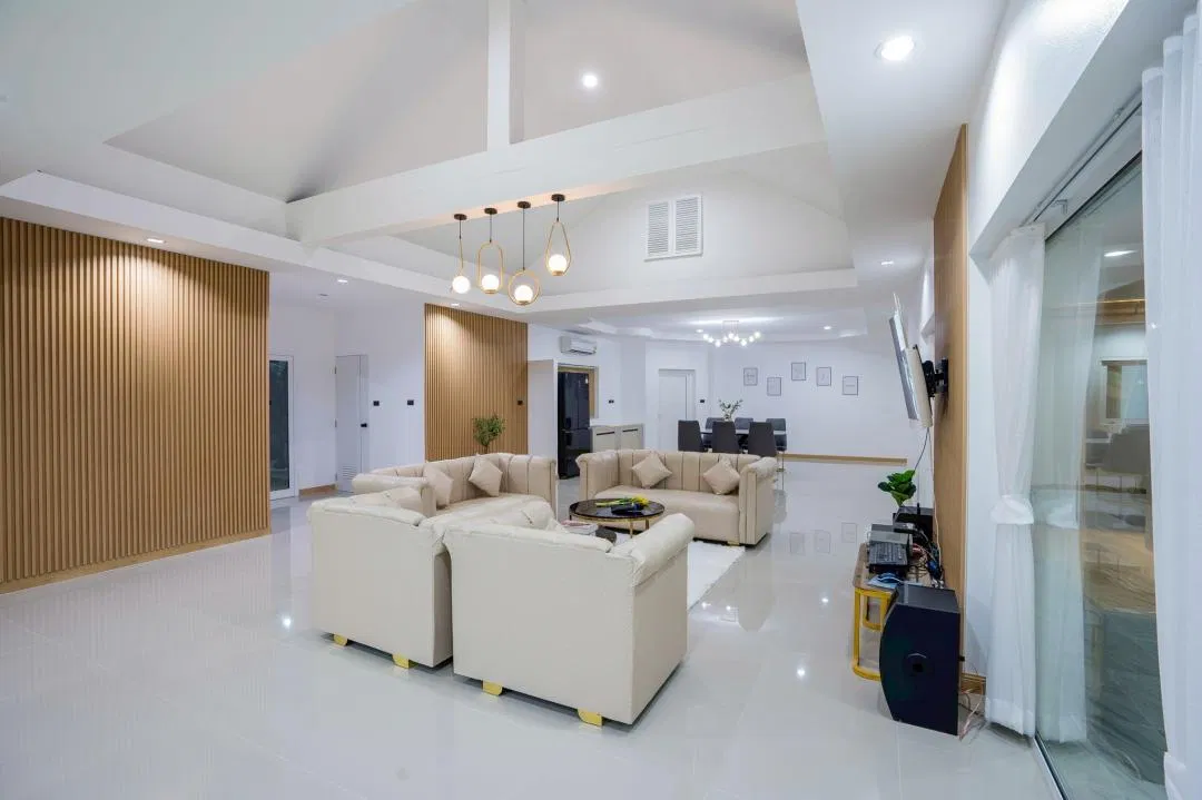 ภายใน Labaris poolvilla