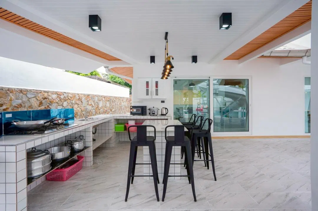 ครัว Labaris poolvilla