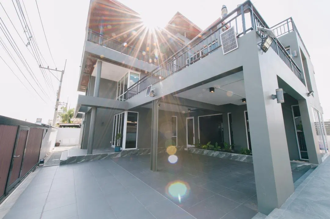 ที่จอดรถ Aria Pool Villa (อาร์เรีย พูลวิลล่า)