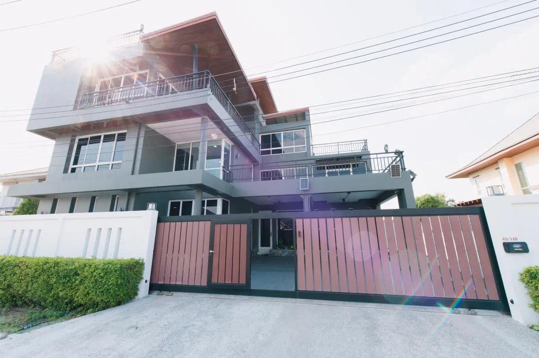 ที่จอดรถ Aria Pool Villa (อาร์เรีย พูลวิลล่า)