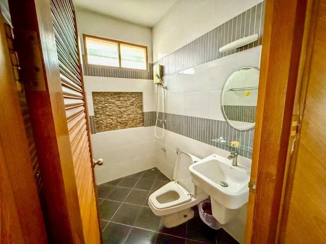 ห้องน้ำ Horizon Pool Villa Bangsaray