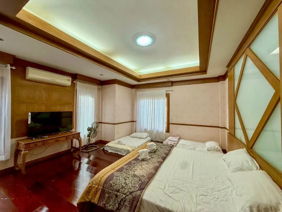 ห้องนอน Horizon Pool Villa Bangsaray