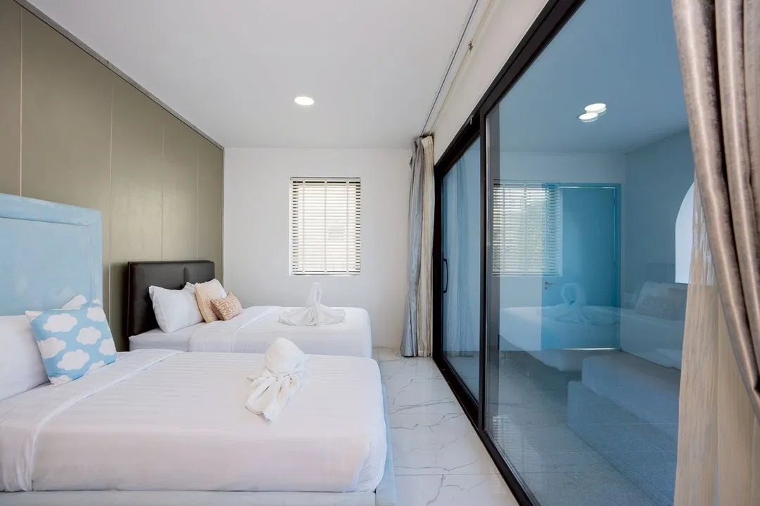 ห้องนอน Prada Fun Pool Villa