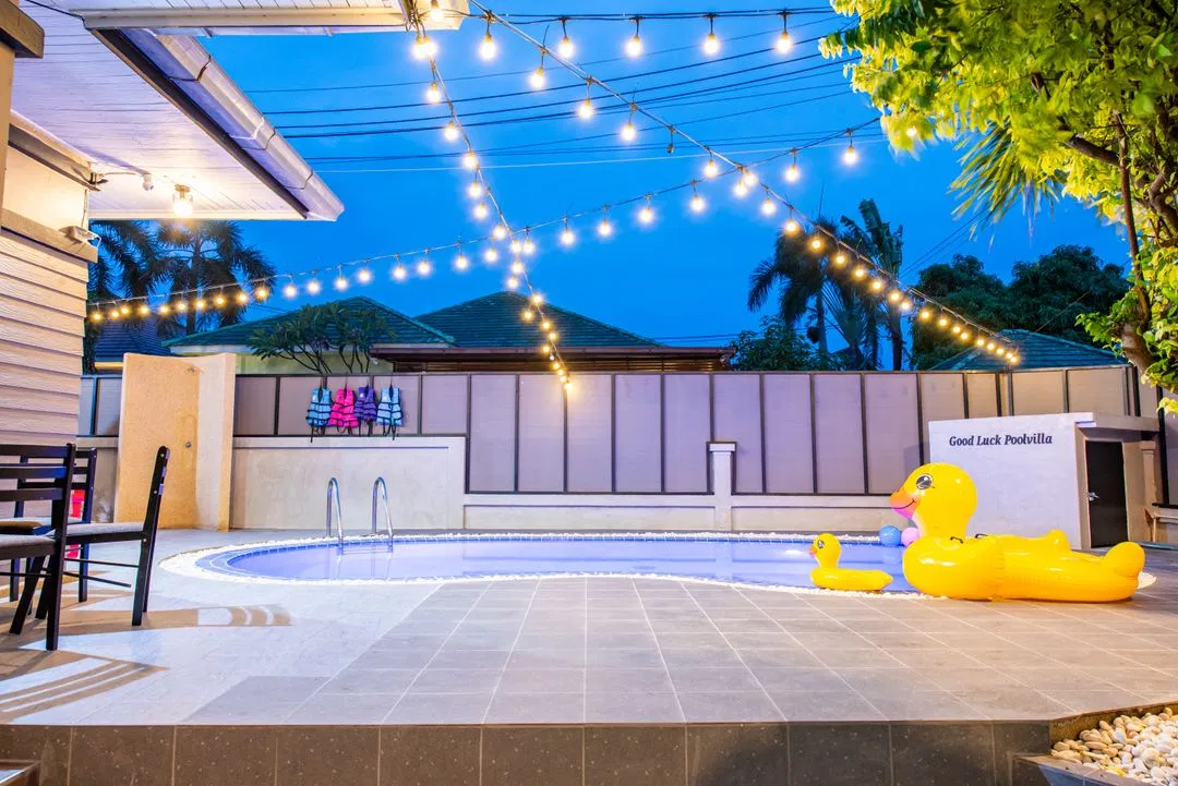 ภายนอก GoodLuck Poolvilla