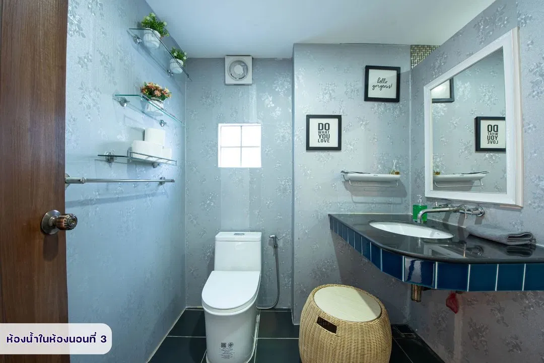 ห้องน้ำ Pool house Deluxe