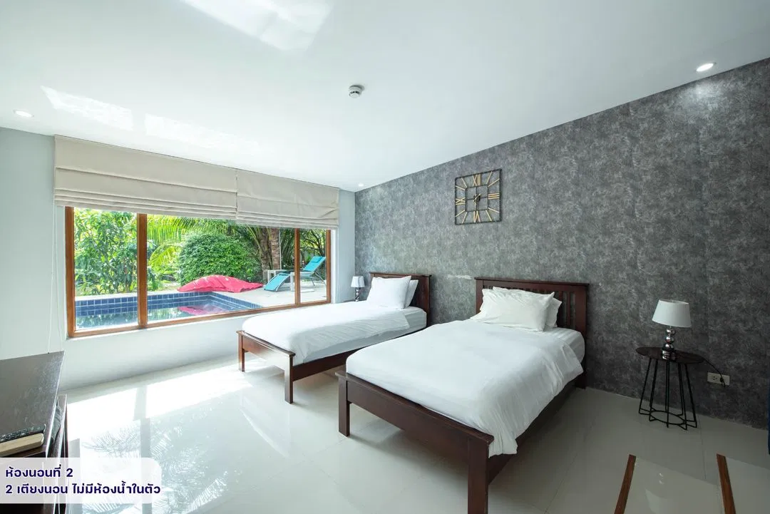 ห้องนอน Lake house