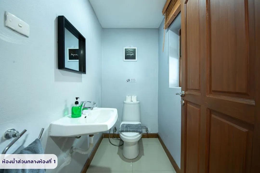 ห้องน้ำ Lake house