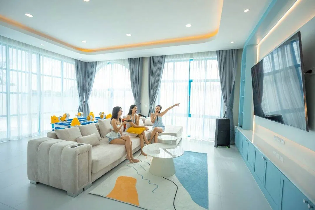 ภายใน Blue Tierra