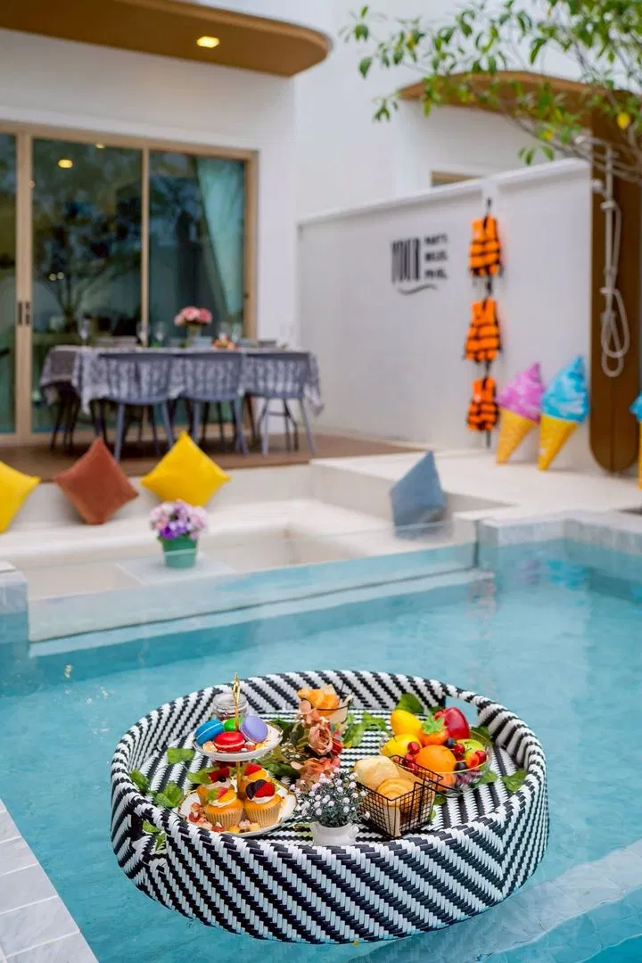ภายนอก Your Noble pool villa