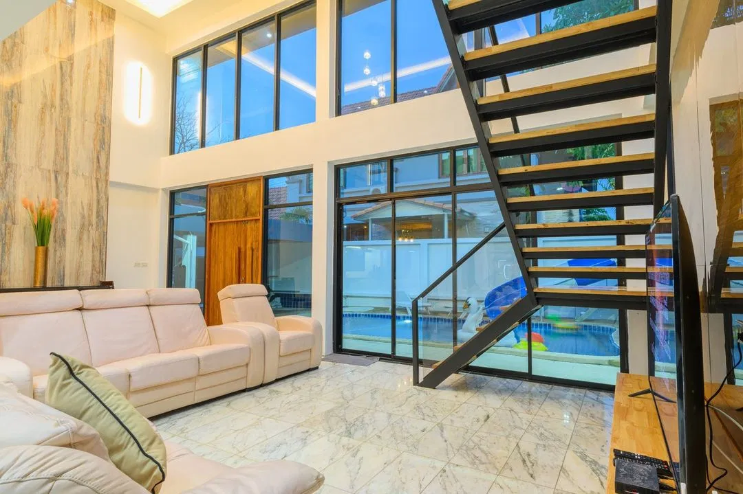 ภายใน Sky Blue Pool Villa