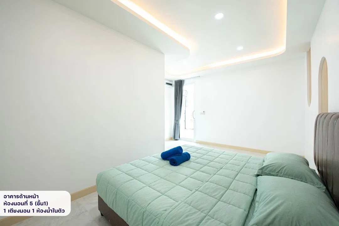 ห้องนอน Glass House B8
