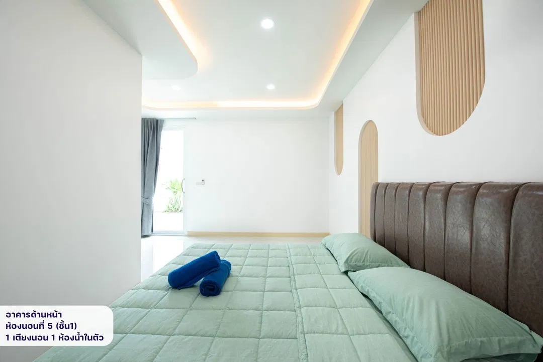 ห้องนอน Glass House B8