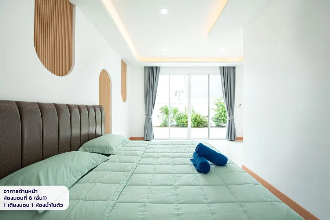 ห้องนอน Glass House B8