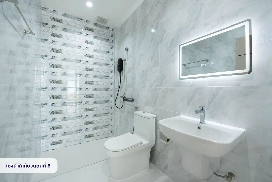 ห้องน้ำ Glass House B8