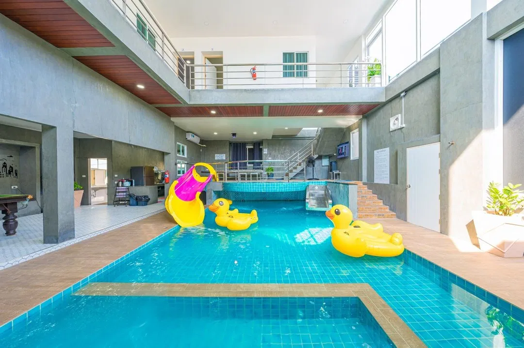 ภายใน Glass House B8