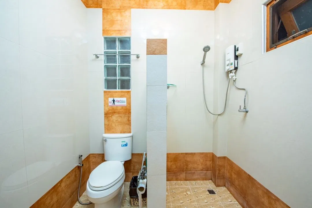 ห้องน้ำ บาหลี pool villa Rayong