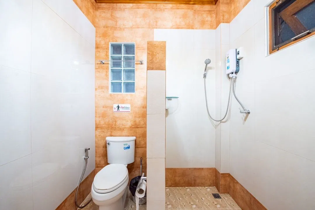 ห้องน้ำ บาหลี pool villa Rayong