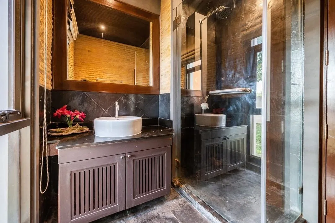 ห้องน้ำ Thai tara pool villa
