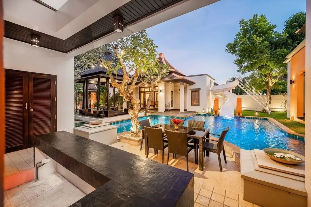 ภายนอก Thai tara pool villa